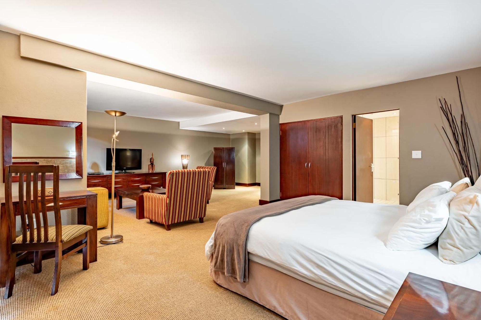 African Sky Hotels - Pine Lake Inn White River Exteriör bild